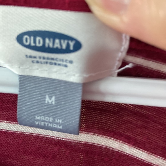 Ladies Old Navy Top - Picture 3 of 4